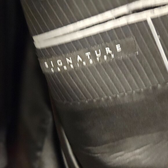 Refined Signature Carrington Charcoal Pinstripe Wool Suit - 100% Wool - Picture 4 of 10